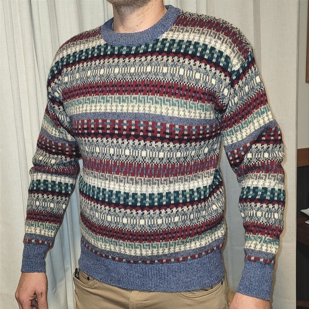 Vintage Amana Mens Blue Fair Isle Academia Teacher 100% Wool Crewneck Sweater  M